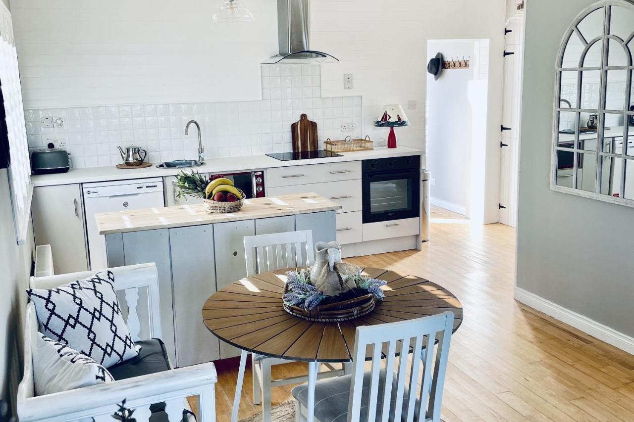 Wavecrest Holiday Cottage By Trident Holiday Homes Garryvoe Bagian luar foto